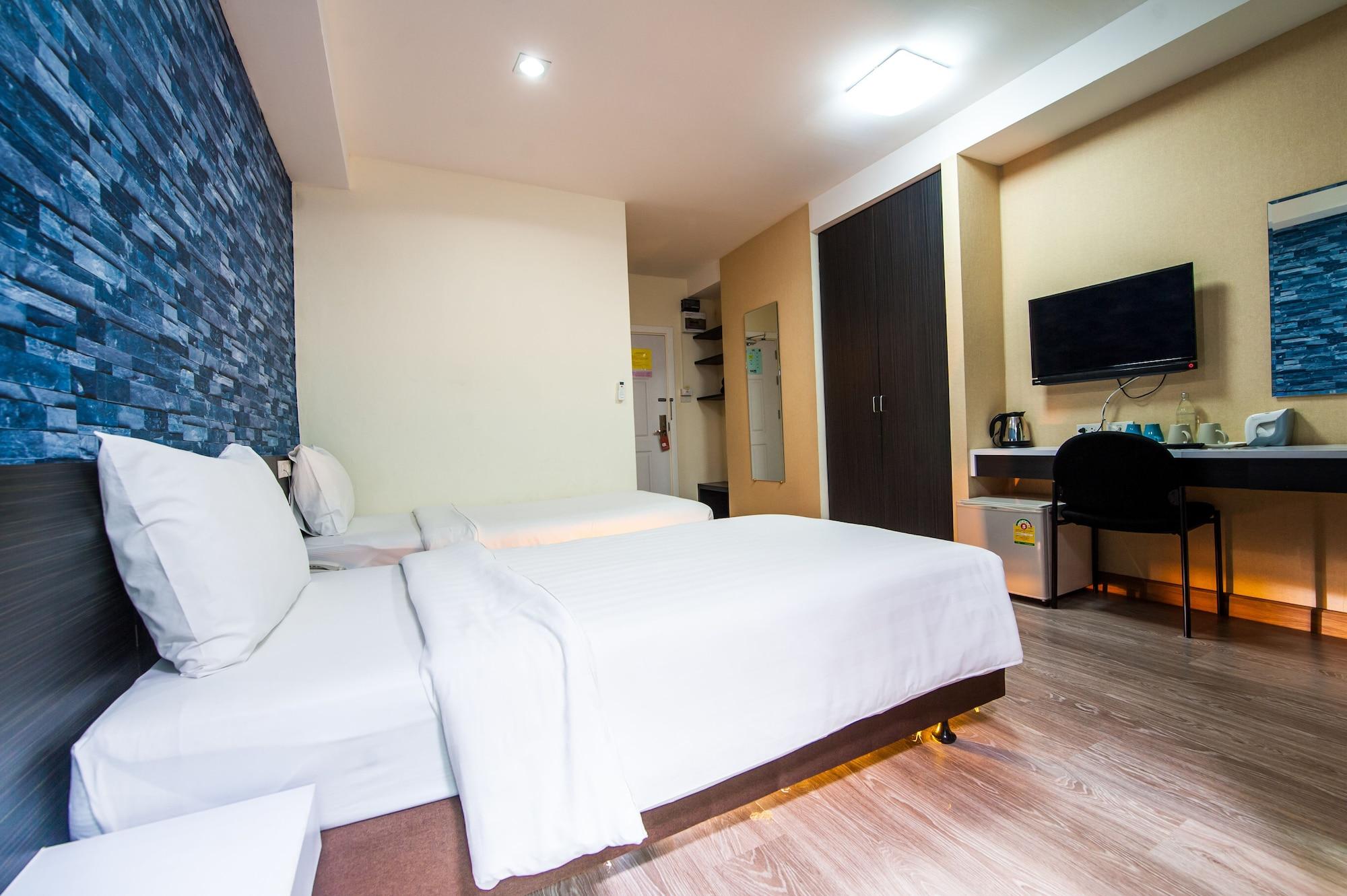 Prajaktra City Hostel Udon Thani Bagian luar foto