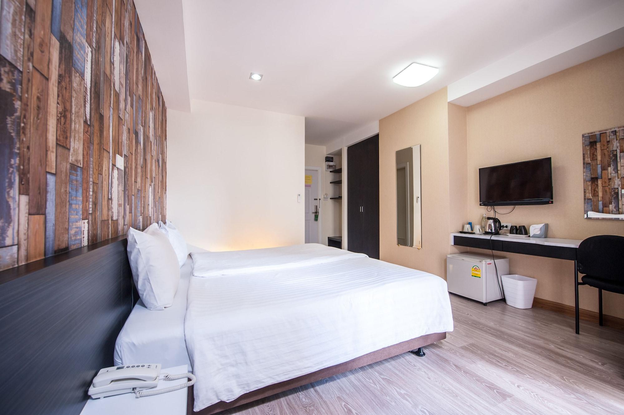Prajaktra City Hostel Udon Thani Bagian luar foto