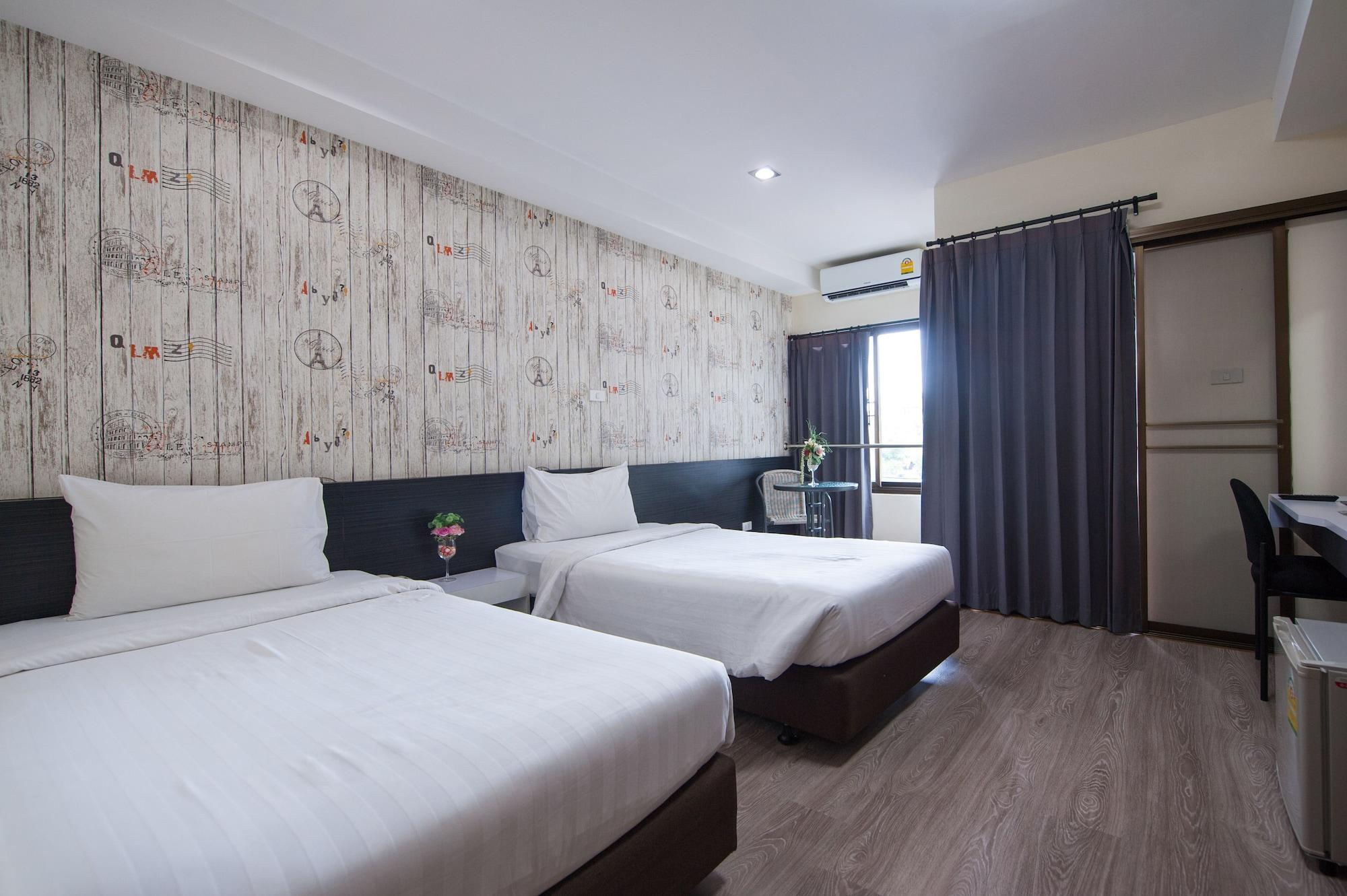 Prajaktra City Hostel Udon Thani Bagian luar foto
