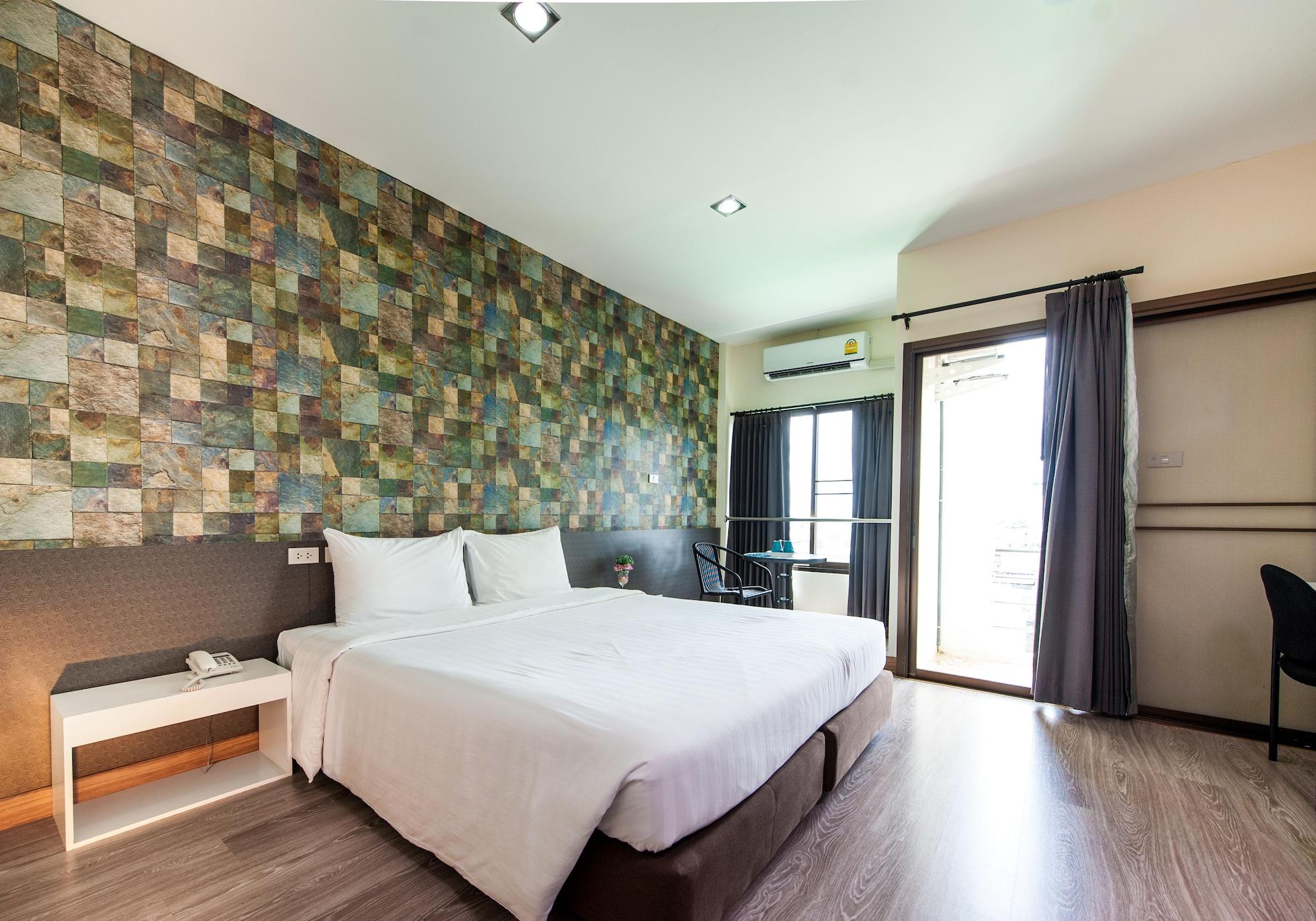Prajaktra City Hostel Udon Thani Bagian luar foto